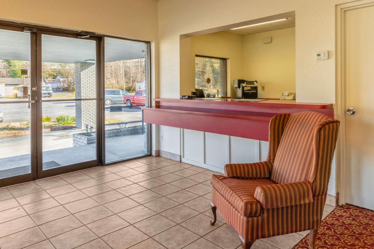 Econo Lodge Middlesboro Extérieur photo